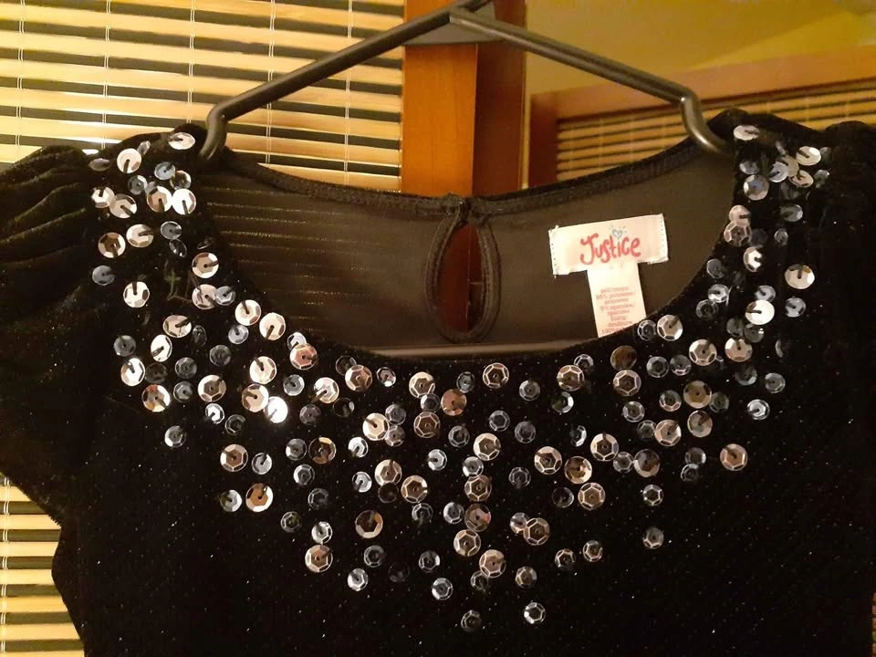 Girls' Child Size 7 Lined Black Sparkles/Glitter Velvet Dress wi - photo 4