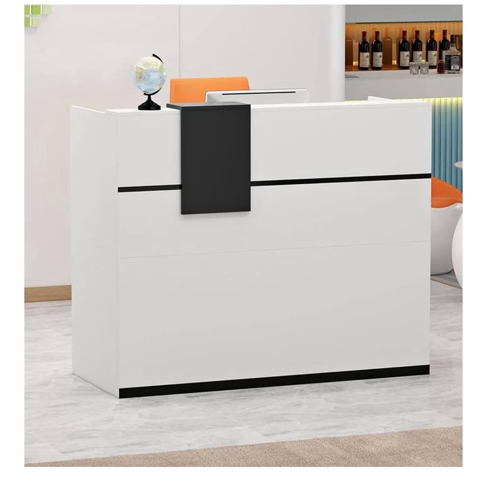 Reception desk
