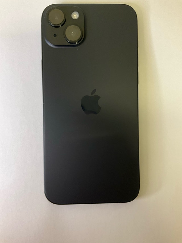 iPhone 15 Plus 128 GB, Like New, Unlocked - photo 2