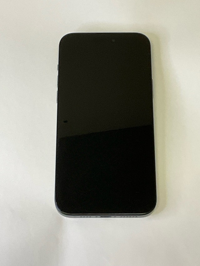 iPhone 15 Plus 128 GB, Like New, Unlocked - photo 4