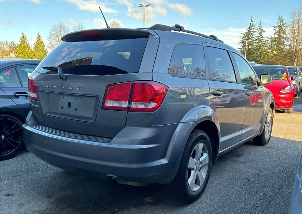 2013 Dodge Journey 7 Seater SUV - photo 4