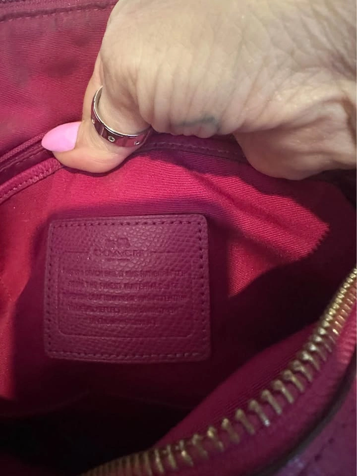 Coach Crossgrain Pleat Tote - Cranberry Leather - photo 4