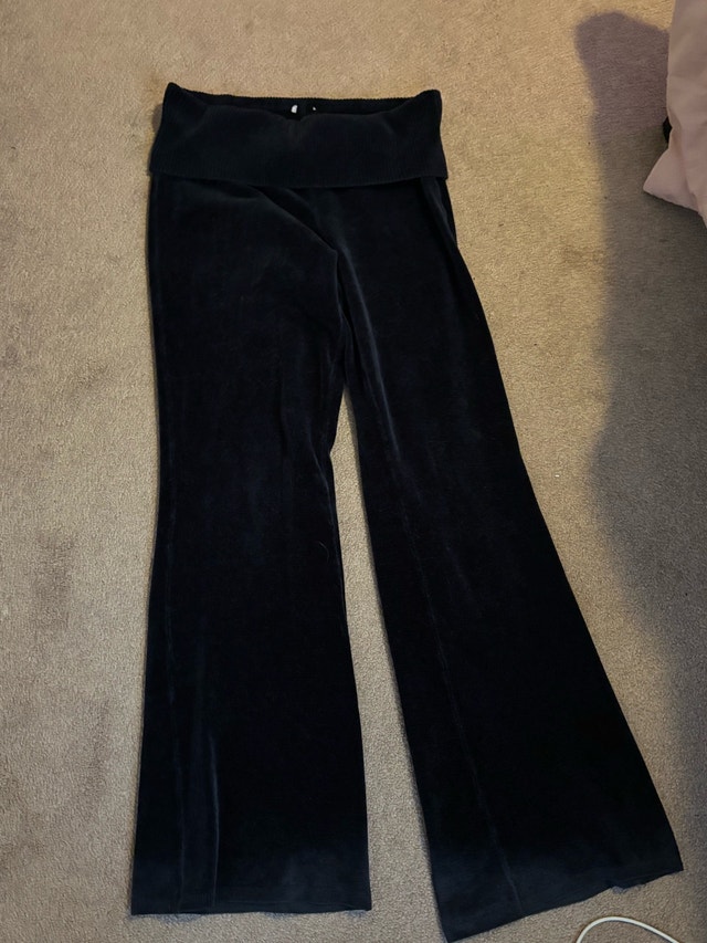 Women’s navy blue soft leggings