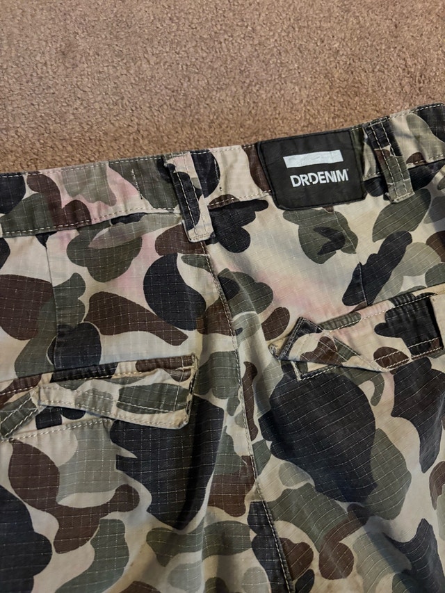 Unisex Size Medium Camo Cargo Pants - photo 3