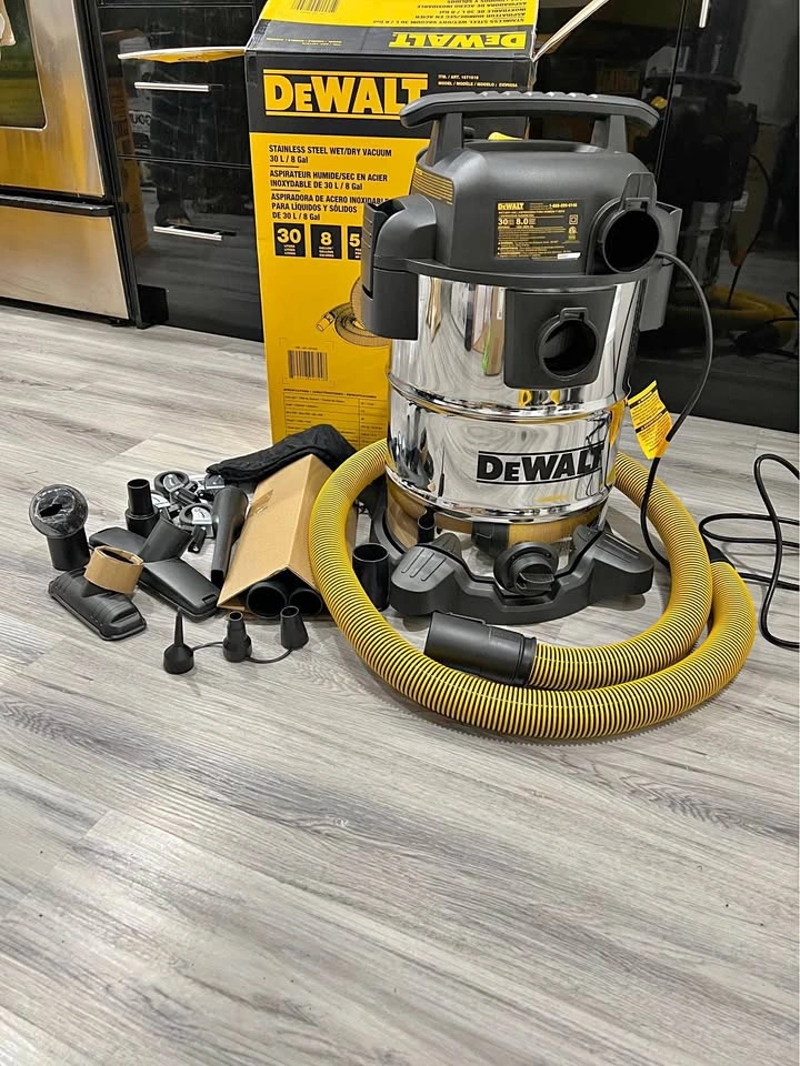 DeWalt 30L Wet/Dry Vacuum – Good Condition, No Filter
