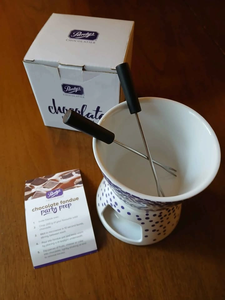 Purdy's Chocolate Fondue Kit. New. - photo 3