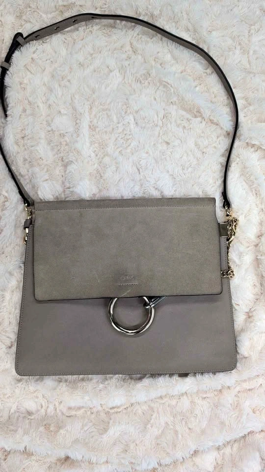 Chloé Faye Medium Leather & Suede Shoulder Bag – Taupe | Authent
