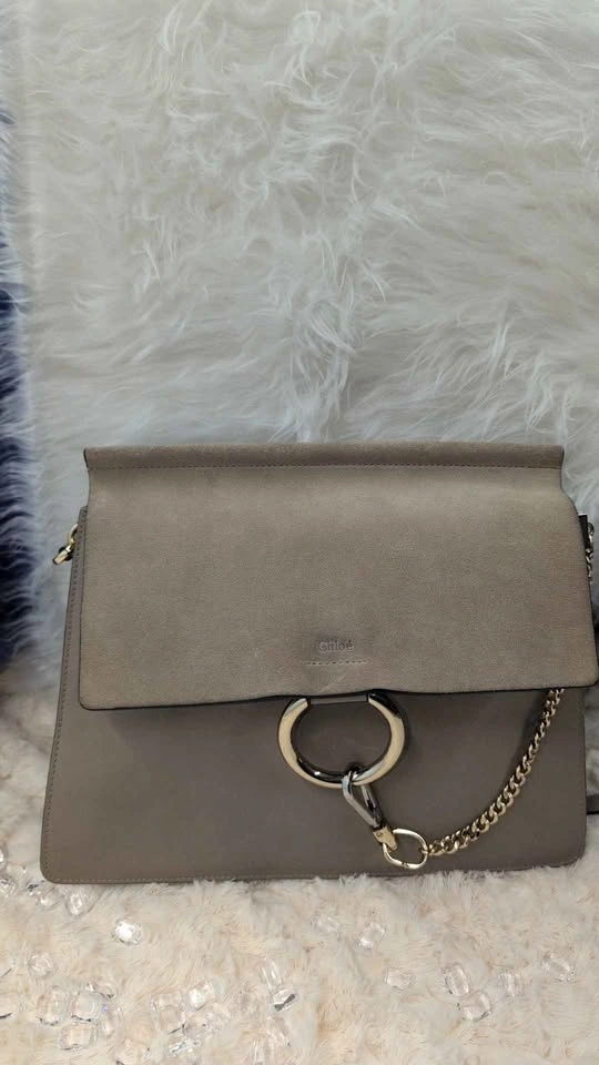 Chloé Faye Medium Leather & Suede Shoulder Bag – Taupe | Authent - photo 2