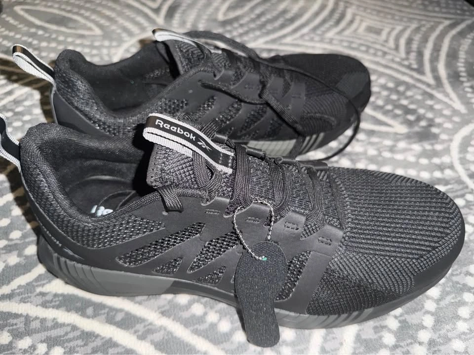 NIB Reebok Steel Toe Work Shoes - Oil & Slip Resistant - Men's S - photo 2