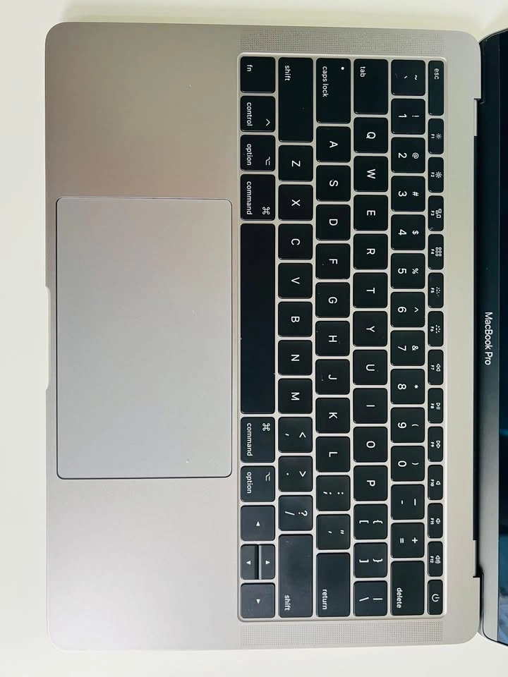 2017 Macbook Pro 98% Battery Health - photo 2