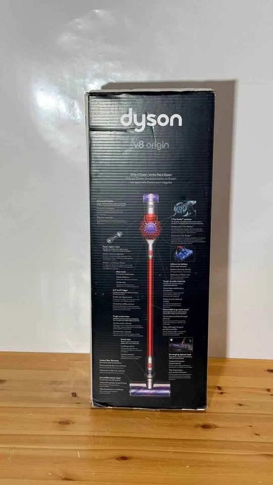 Dyson V8 Cordless Vacuum Powerful Lightweight - photo 2