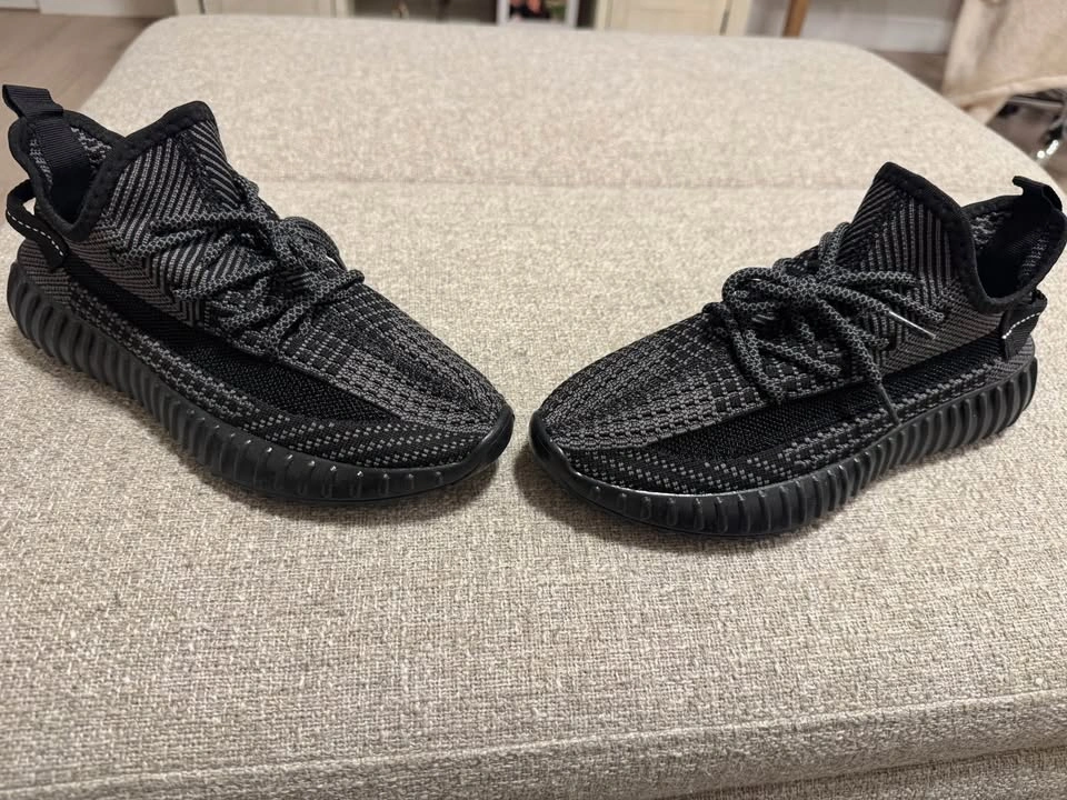 Men’s Running Shoes - photo 3