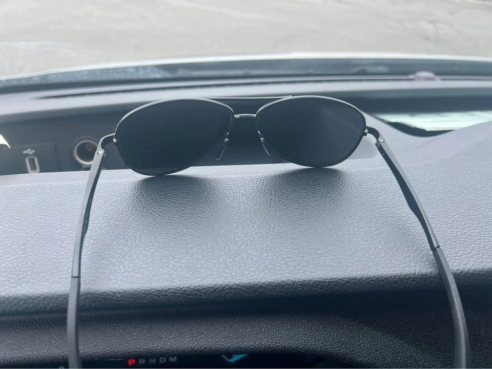 Sunglasses UV protection - photo 2