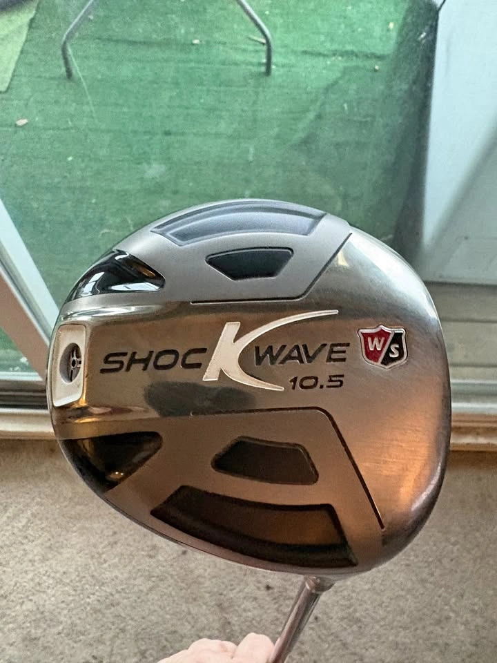 Wilson Staff Shockwave Ultralight Driver