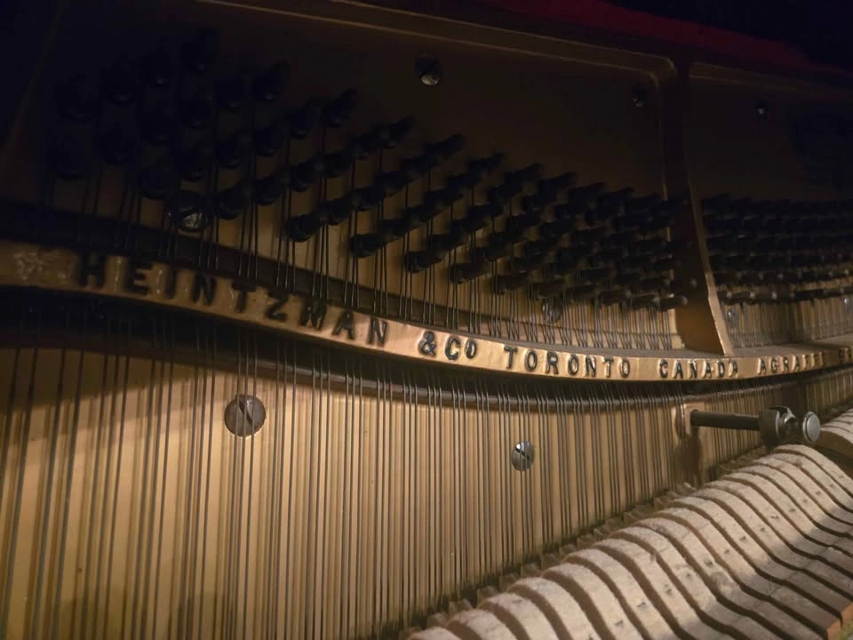 Heintzman & co piano - photo 4