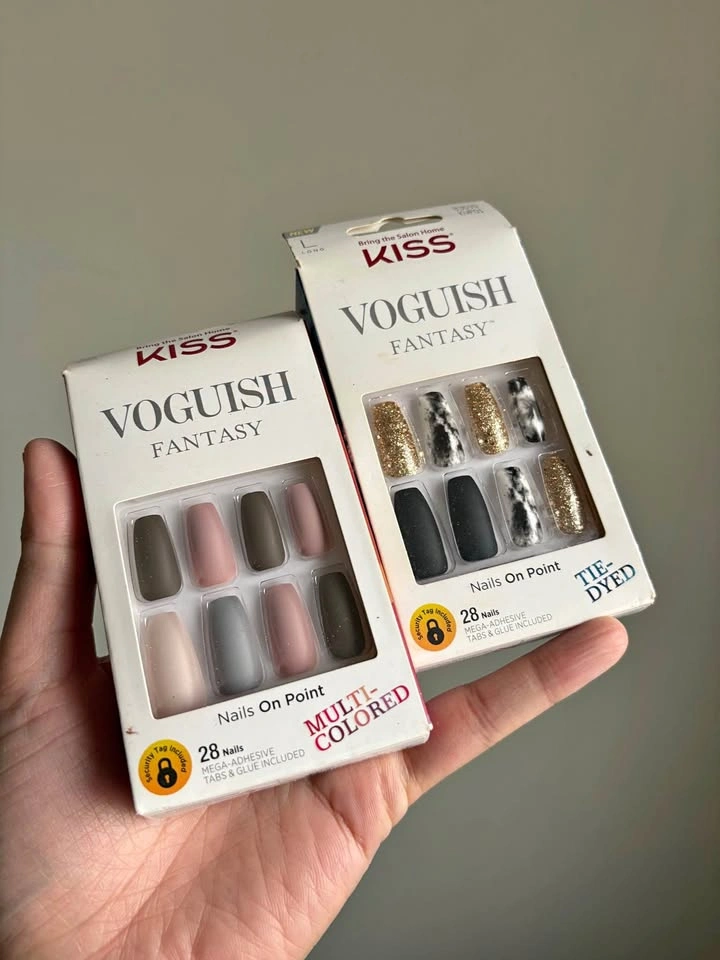 Press On Nails (2 packs)