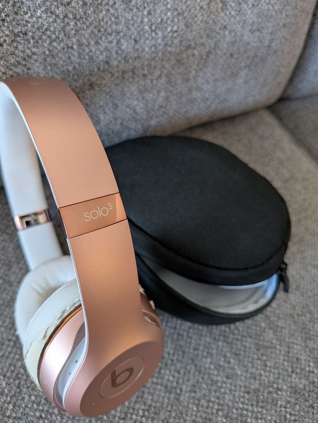Beats Solo3 Wireless On-Ear Headphones - Rose Gold - photo 4