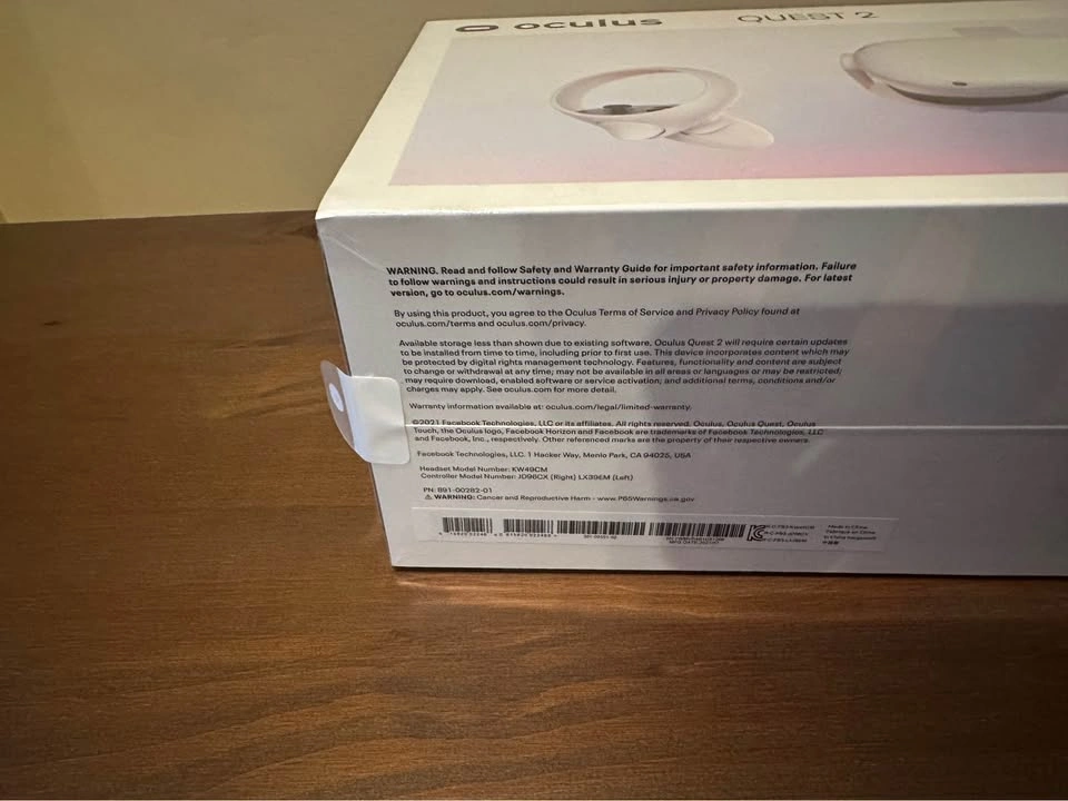 Brand New Oculus Quest 2 in Original Packaging - 256 GB - photo 2