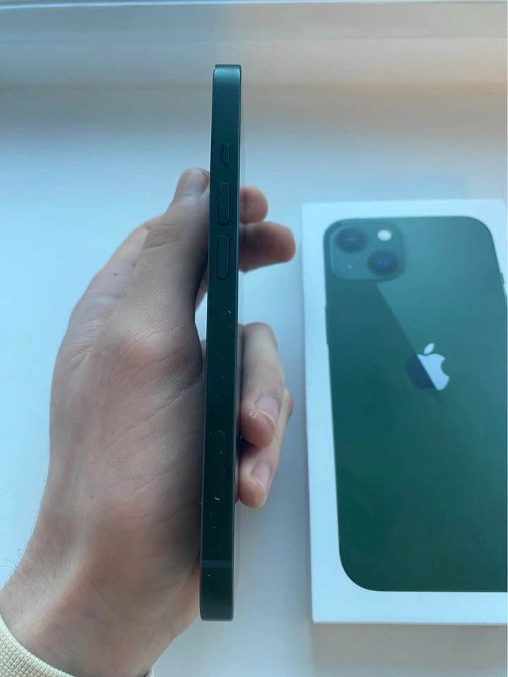 iPhone 13 128Gb - photo 4