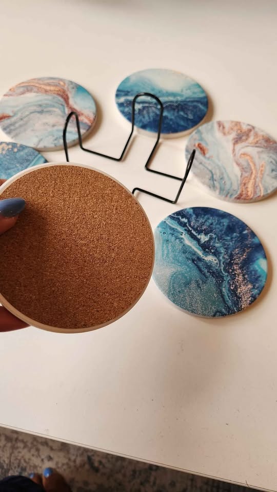 Brand new set of 6 coasters (made out of cork) - photo 2