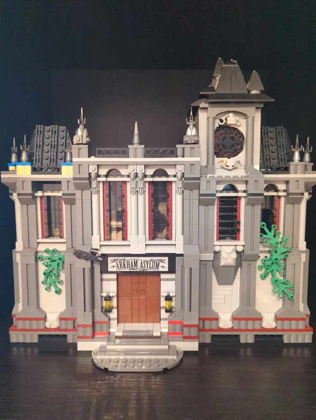 Lego Arkham Asylum image indicator(2)