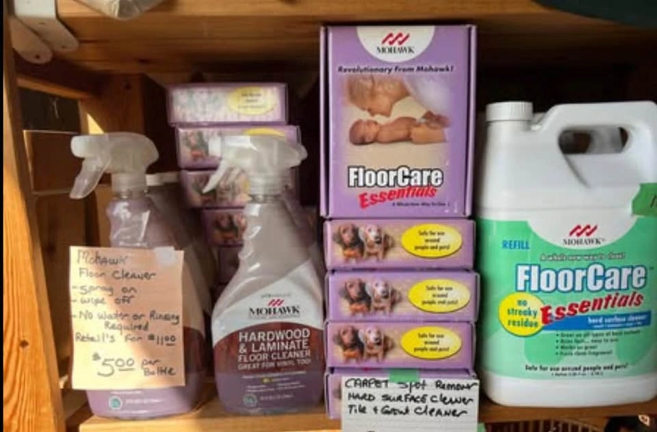 Mohawk FloorCare Essentials Spray on Wipe Off Cleaner - photo 2