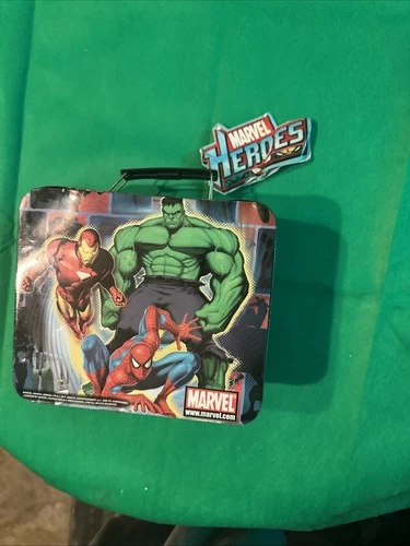 Marvel Heroes 2010 Metal LunchBox Ironman Hulk Spidey - photo 3