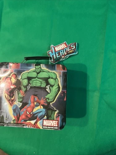 Marvel Heroes 2010 Metal LunchBox Ironman Hulk Spidey - photo 5