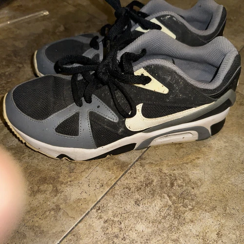Nike Air Structure Triax 91 Size 5Y Black Grey White - photo 3