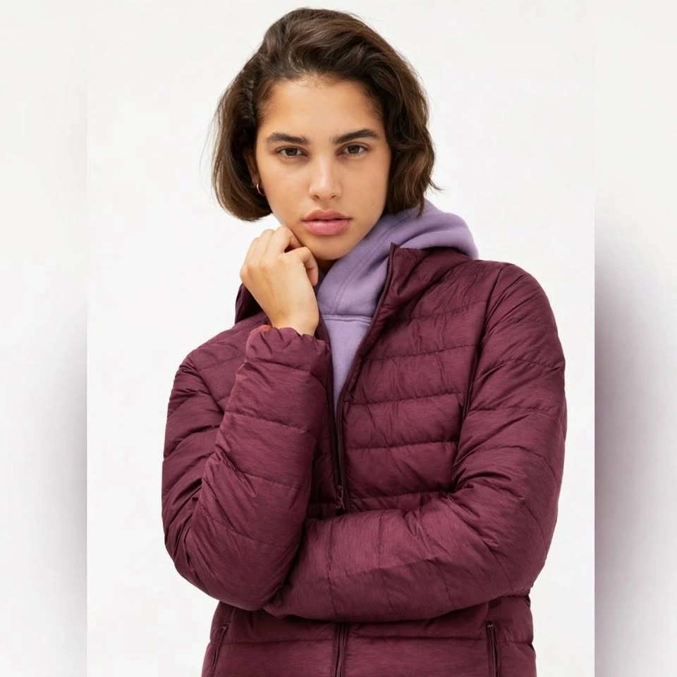 Aritzia TNA Botanie Packable Down Puffer Jacket - Burgundy - Sma - photo 3