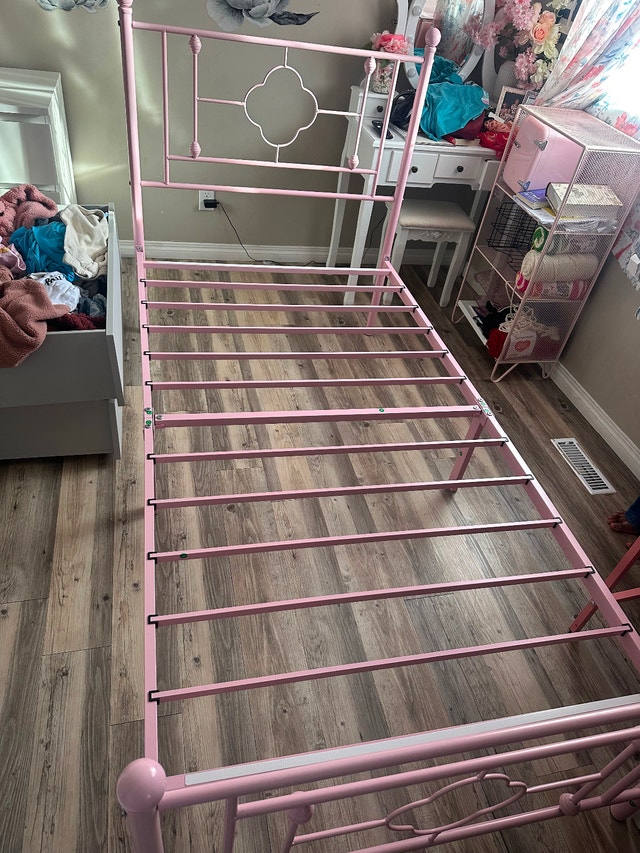 Light Pink Twin Bed Frame - photo 3