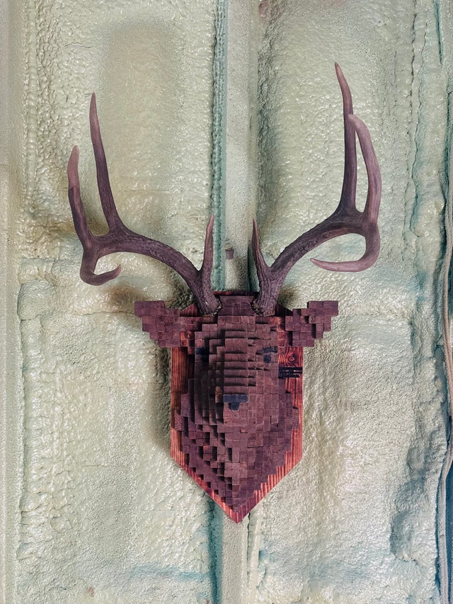 Real Deer Antler Wood Pixel Mount - photo 2