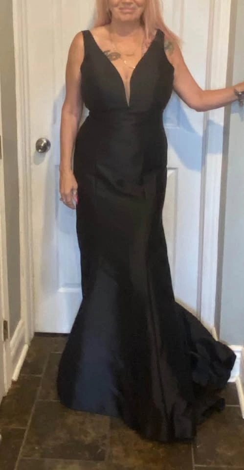 Zoey Grey Mermaid Style Formal Dress - Size 10 - photo 4