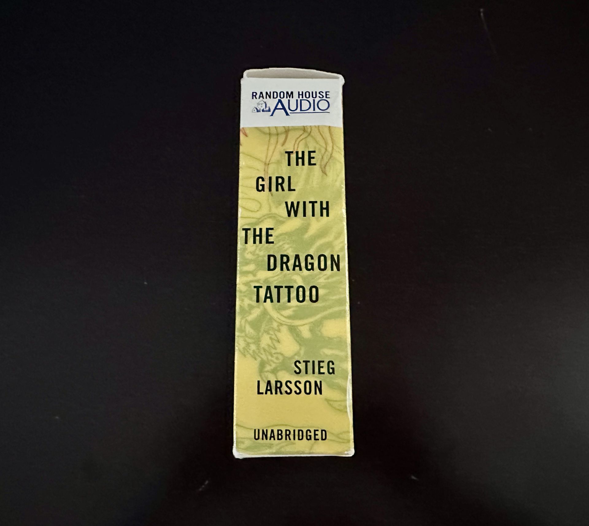 The Girl With The Dragon Tattoo Audiobook CD (13 CDs) - photo 4