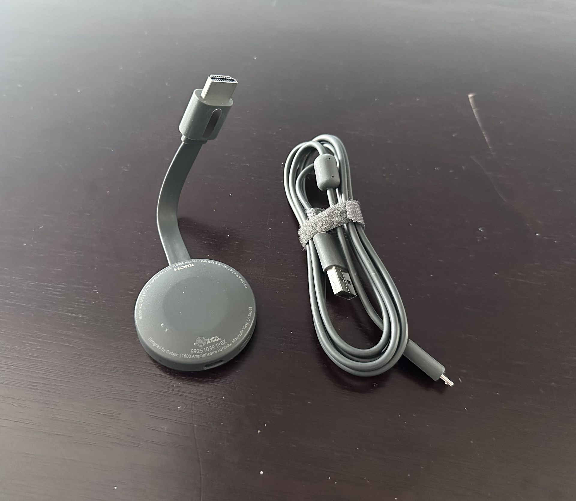 Chromecast (2nd Gen) - photo 2