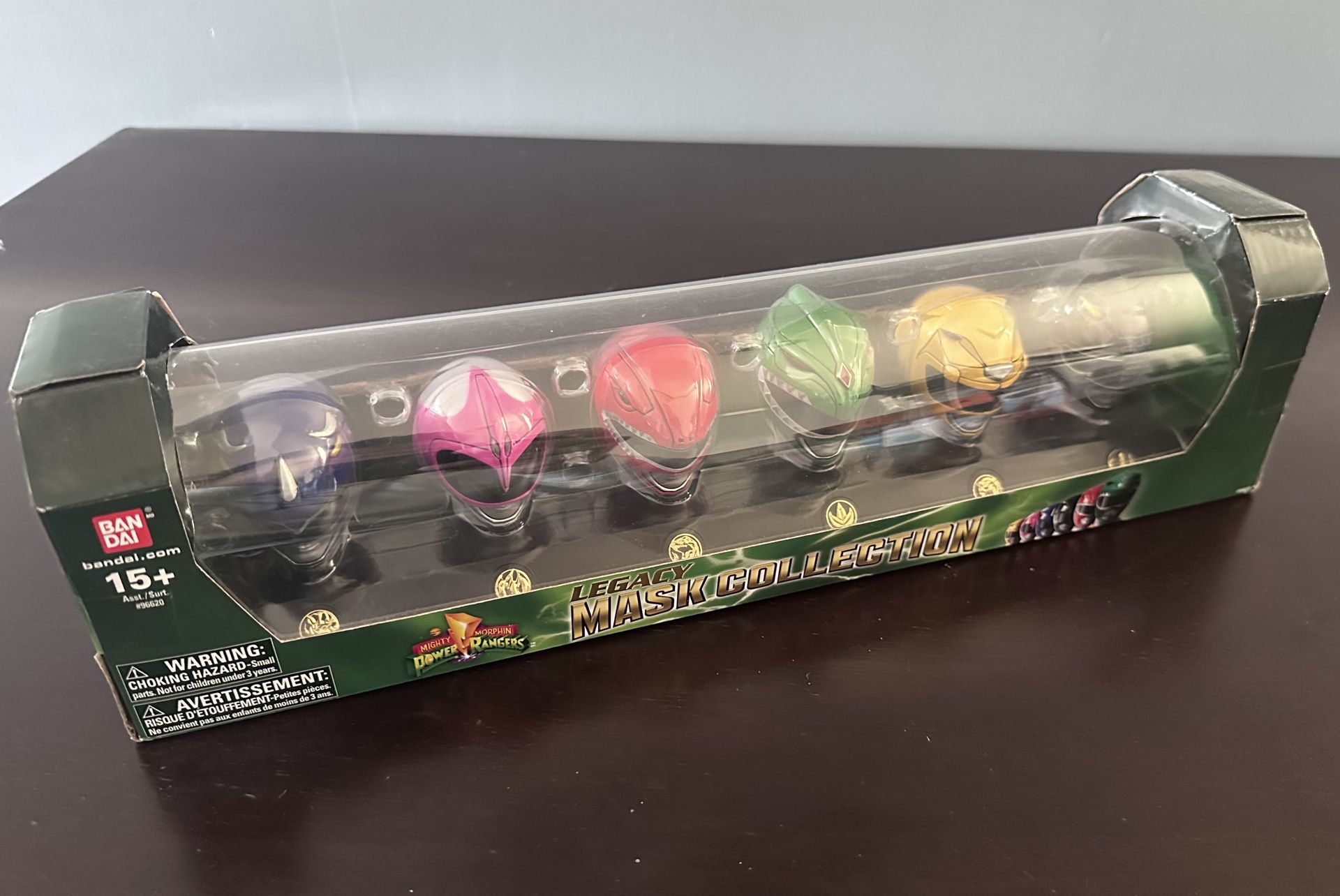 Power Rangers Legacy Mask Collection - BRAND NEW - photo 2