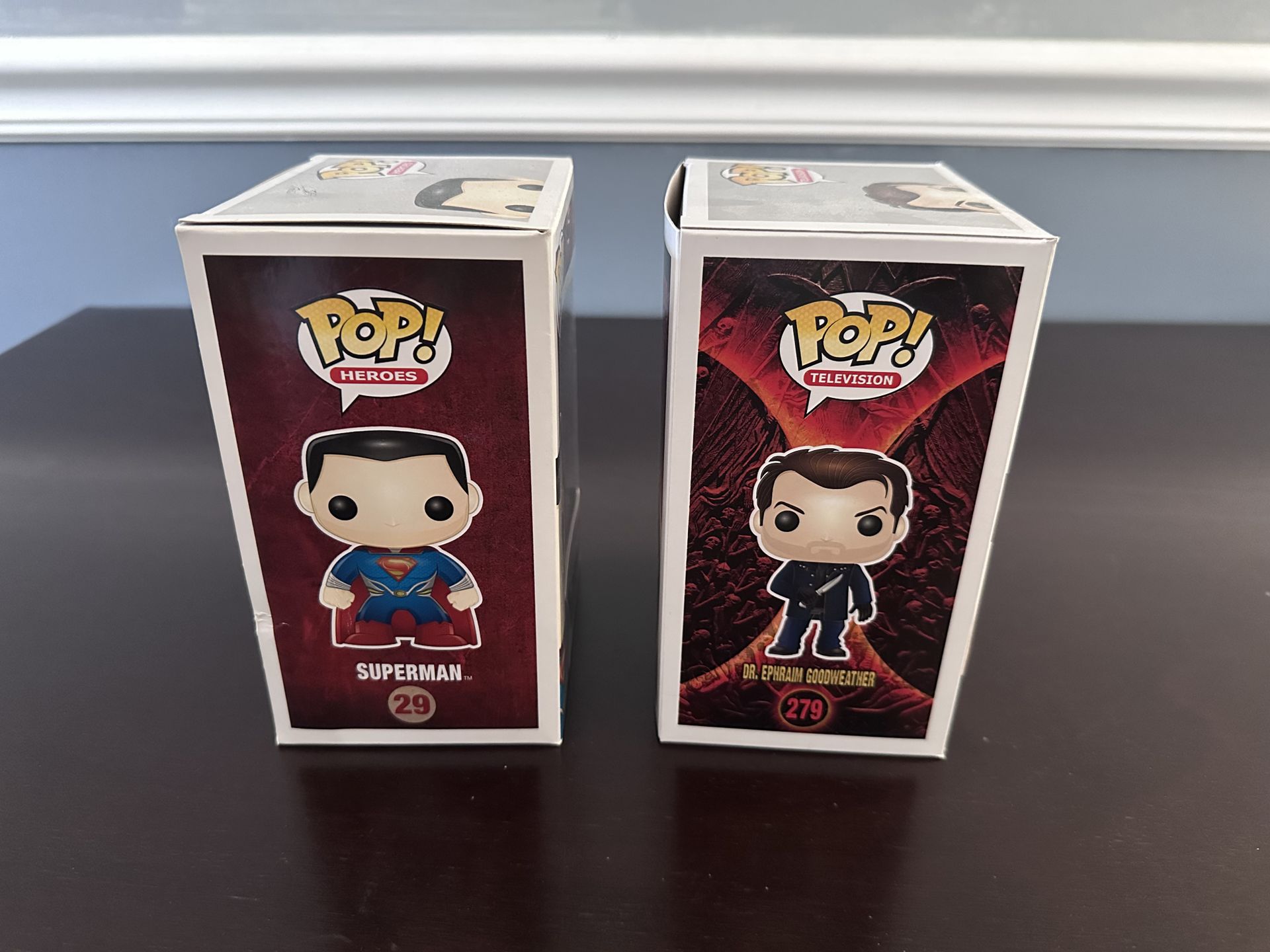 Funko Pops - Superman (29) & Dr. Ephram Goodweather (279) - photo 2