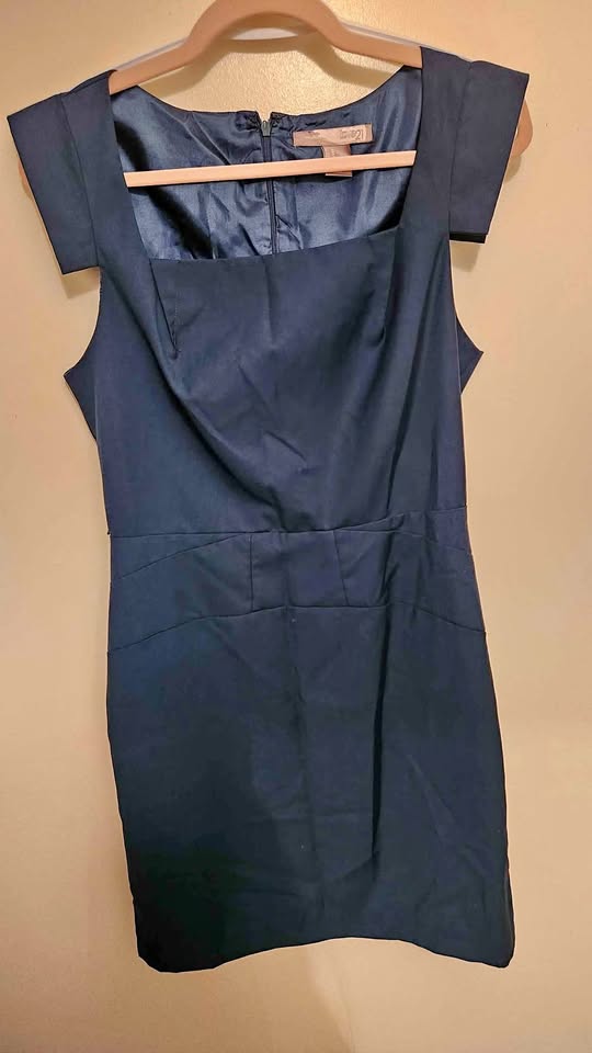 Dark green office dress (medium)