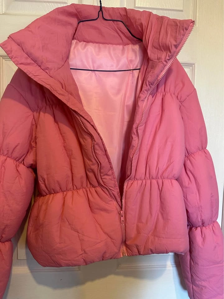 SHEIN Pink Puffer Jacket - photo 2