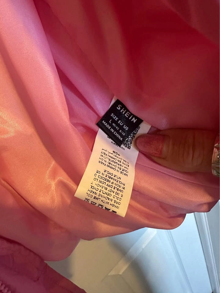 SHEIN Pink Puffer Jacket - photo 4