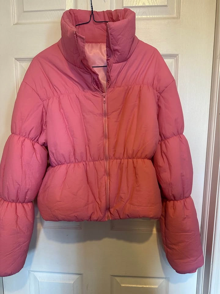 SHEIN Pink Puffer Jacket - photo 5