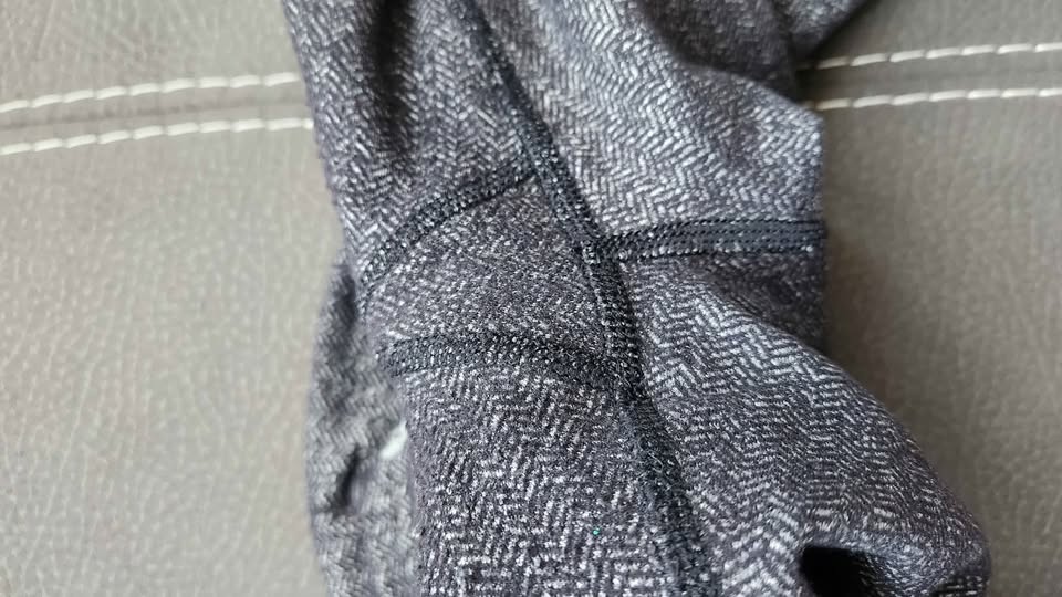 Lululemon leggings (size 6) - photo 4