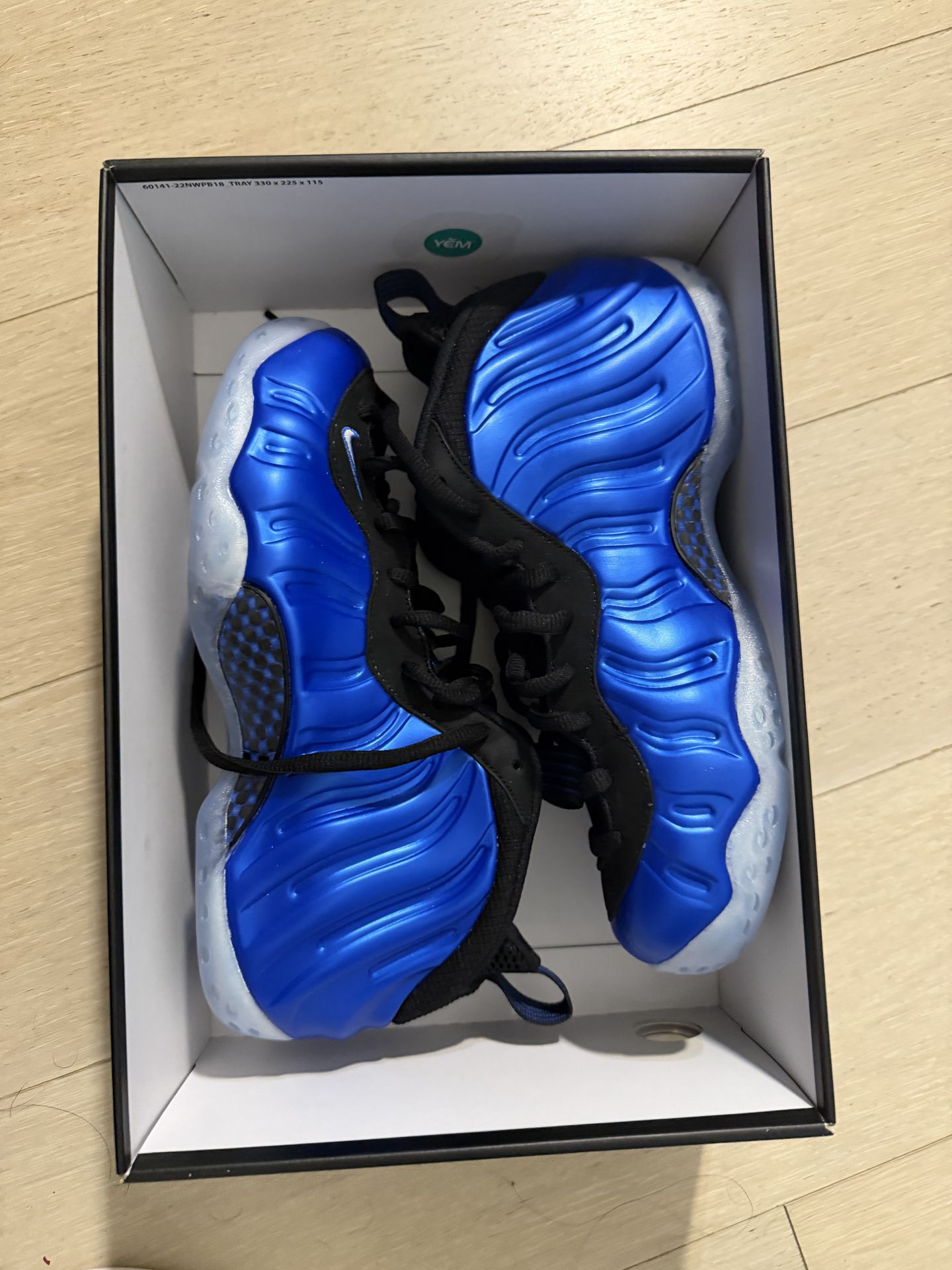 Nike Foamposite Royal Blue Sneakers in Box SIZE 8 - photo 3