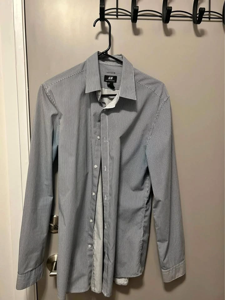 🥕 Dress Shirt - H&M Medium Size