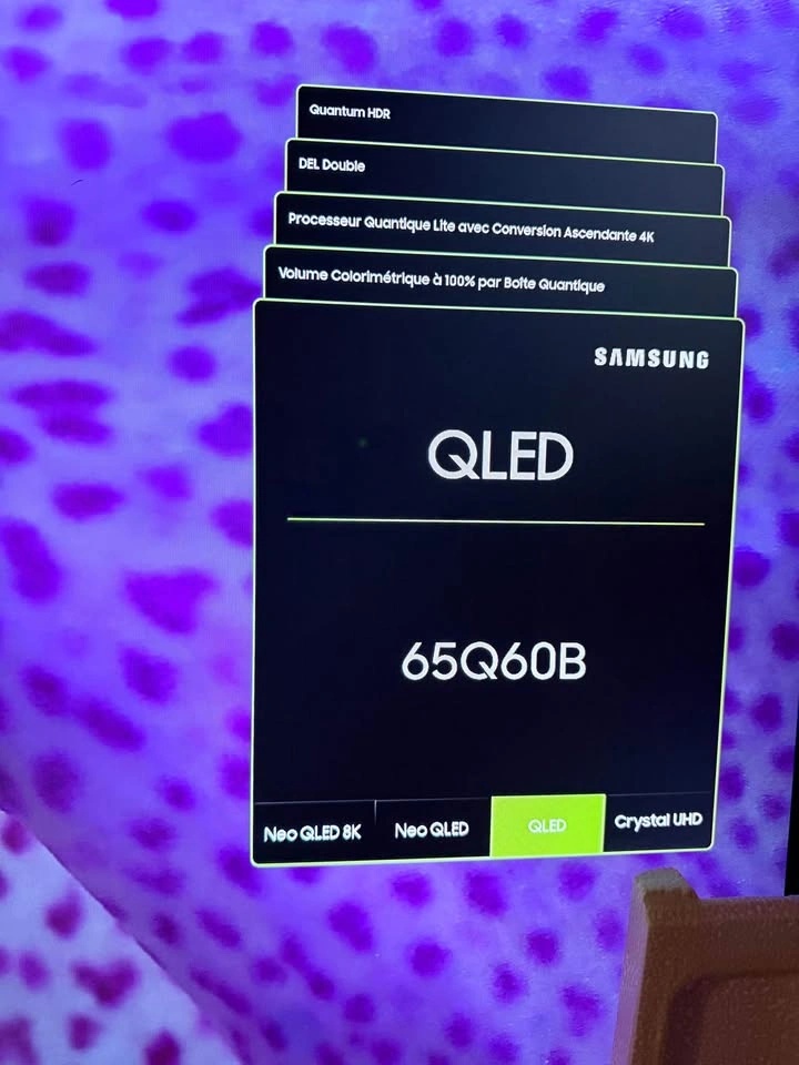 Samsung 65” QLED TV - photo 2