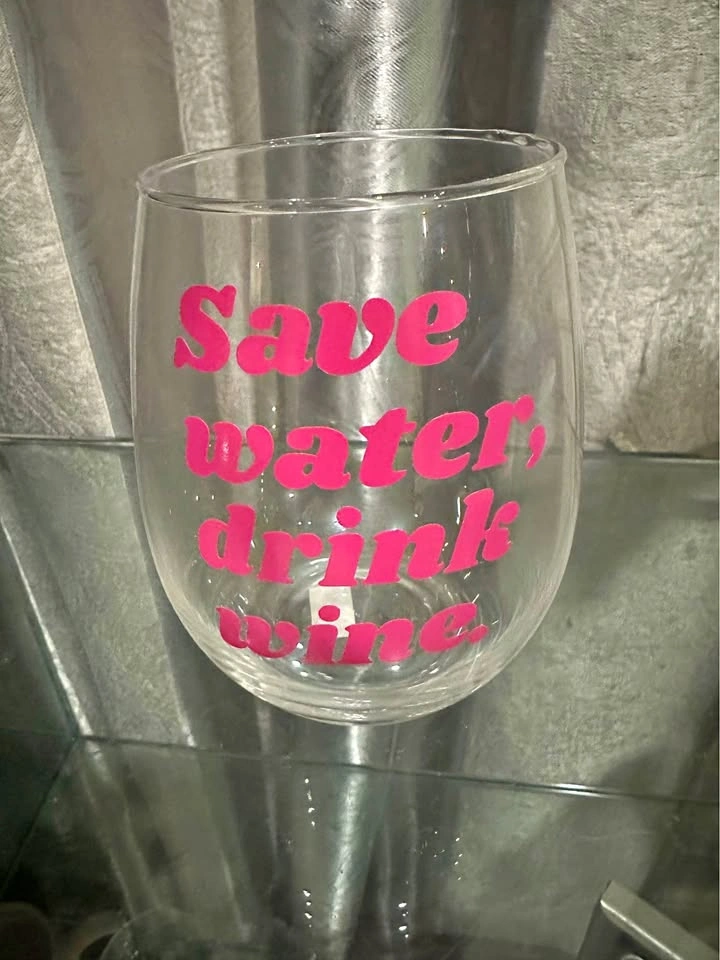 Wine glass stemless "save water, drink wine"