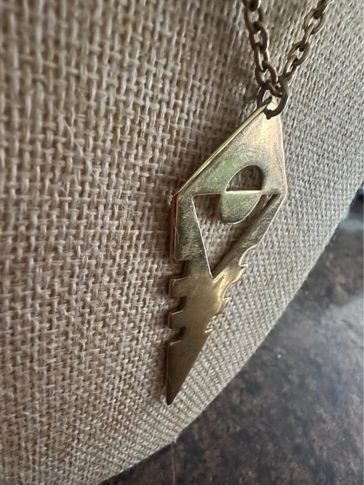 Arrowhead Pendant Necklace by Par Ici (Alynne Lavigne) - photo 5