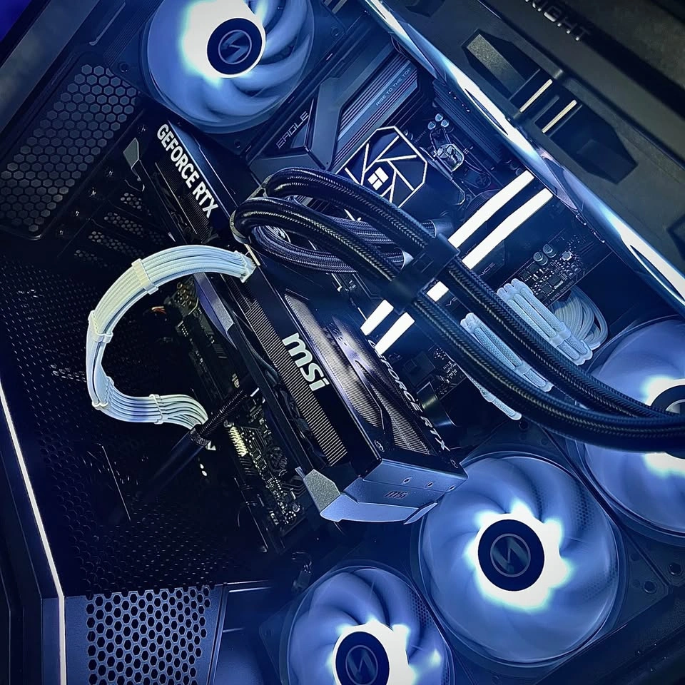 1440p - 4K SUPER PC🤩• 5070ti • 4TB STORAGE • 7800x3d - photo 2