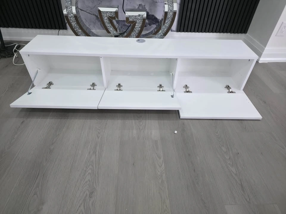 Modern White TV Stand - Excellent Condition - photo 2