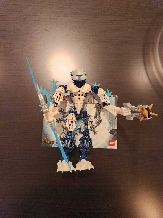Lego Bionicles 8988 Gletu